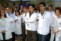 AKP'den doktorlara 1 Mayıs şakası!