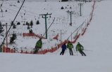 Kar Yağışı Olmaması ve Covid-19, Kayak Merkezlerini Vurdu