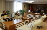 Ataması Yapılmayan Öğretmenler Türk Eğitim-Sen'i Ziyaret Ettiler