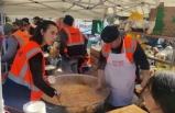 Sakarya Hürriyetçi Eğitim Sen deprem bölgesinde yemek dağıttı