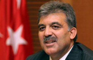 Abdullah Gül, 14 üniversiteye yeni rektörlerini...