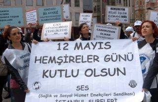 Taksim'de Hemşireler yürüdü
