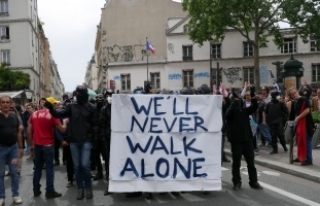 Fransa’da Macron karşıtı gösteriler devam ediyor