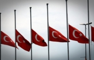 Türkiye 3 gün süreyle ulusal yas ilan etti