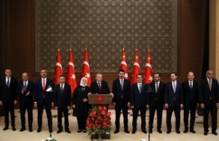 Başkan Erdoğan Yeni Sistemin İlk Kabinesini Açıkladı