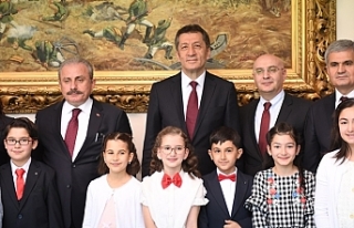 TBMM Başkanı Mustafa Şentop Çocukları Kabul Etti