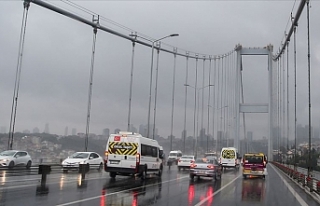 İstanbul'da Etkili Olan Yağış Ulaşımı...