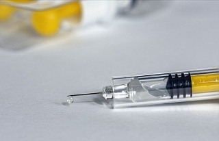 ABD'de İlk Aşı Test Ediliyor Corona Virüste...