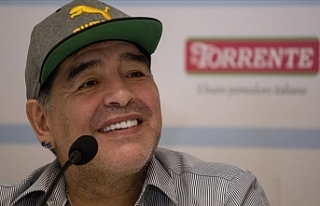 Arjantinli Efsane Futbolcu Diego Armando Maradona...