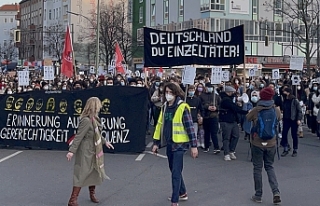 Almanya'da Irkçı Teröre Tepki Yürüyüşü