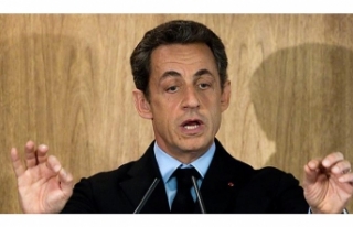 Fransa Eski Cumhurbaşkanı Sarkozy'ye 3 Yıl...