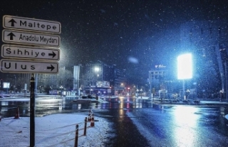 İstanbul ve Ankara'da Kar Yağışı