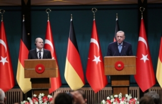 Erdoğan, Alman gazetecinin sansür sorusuna cevap...