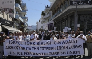 Batı Trakya Türklerine Yunanistan'da ırkçı...