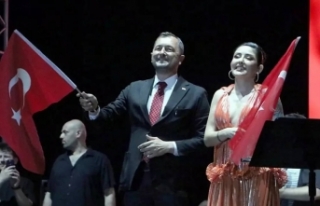 Melek Mosso konseri nedeniyle hedef gösterilen AKP’li...