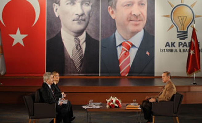 Erdoğan: ÖSYM Başkanı süreci iyi yönetemedi 