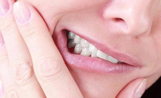 Diş hassasiyetini tetikleyen faktörler