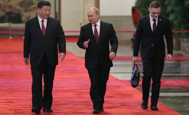 Rusya Devlet Başkanı Putin, Çin’de