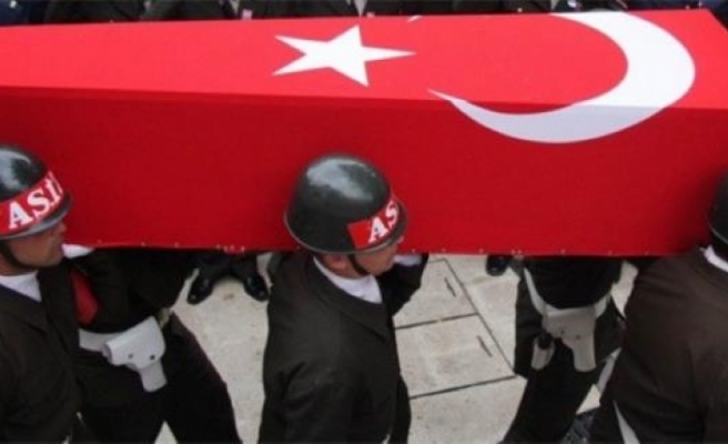 Diyarbakır'da Çatışma! Acı Haber Geldi: 1 Korucu Şehit, 1 Korucu Yaralı