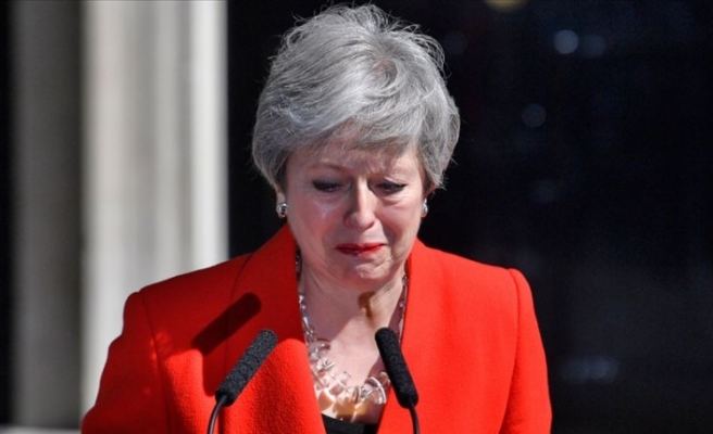 İngiltere Başbakanı Theresa May 7 Haziran'da İstifa Edecek