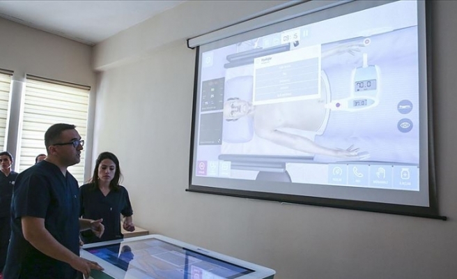 Hemşireler Klinik Simülasyon Eğitim Laboratuvarı’nda Eğitim Görecek
