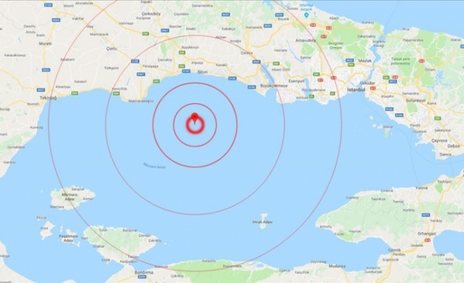 İstanbul'da Şiddetli Deprem Oldu