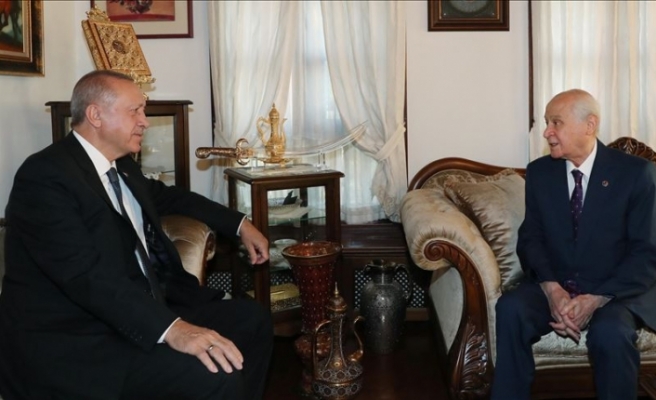 Cumhurbaşkanı Erdoğan, MHP Genel Başkanı Bahçeli'yi Evinde Ziyaret Etti