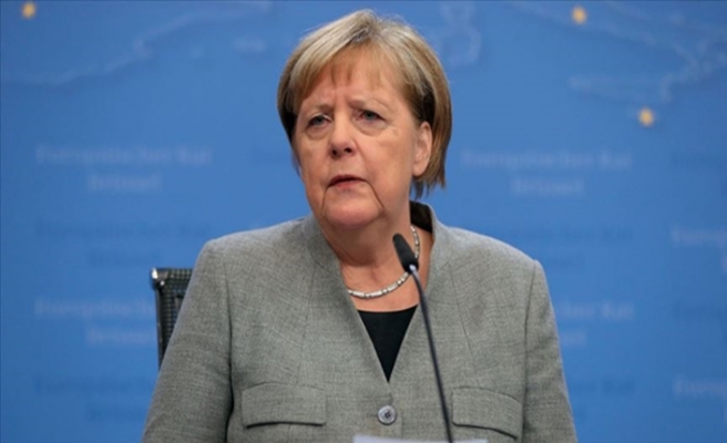 Merkel'den İngiltere Yorumu: Müzakereler Yoğun Geçecek