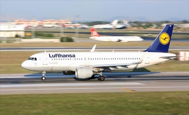 Alman Hava Yolu Firması Lufthansa İran ve Irak'a Uçuşları Askıya Aldı