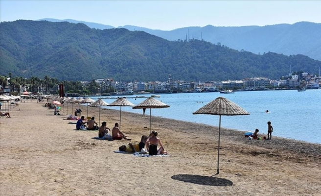 İngiliz Turistler Güvenli Tatil İçin Türkiye’yi Seçti