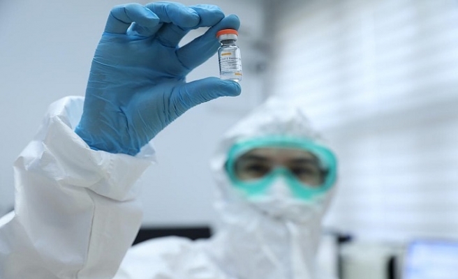 Kovid-19 Aşı Analizleri Bakanlık Laboratuvarlarında Yapılıyor