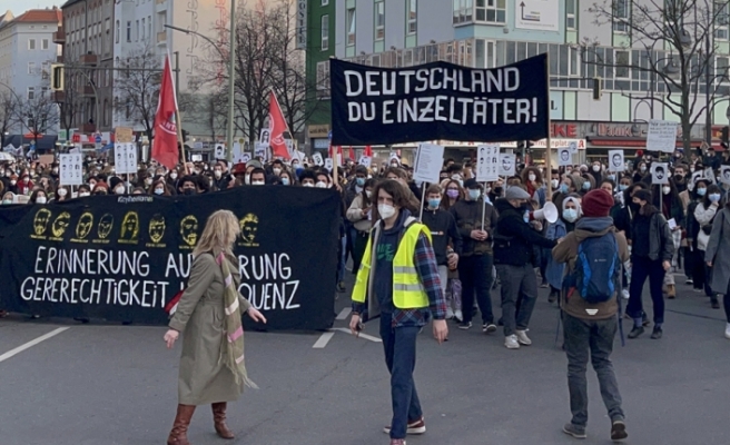 Almanya'da Irkçı Teröre Tepki Yürüyüşü
