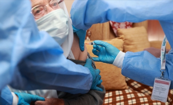 Mesai Saatleri Dışında ve Hafta Sonları da Kovid-19 Aşısı Yaptırılabiliyor