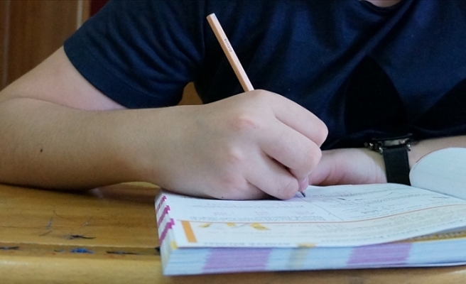 Ortaokullardaki Yüz Yüze Sınav Takvimi Güncellendi