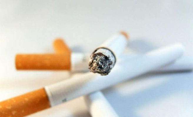 Sağlık Bakanlığı'ndan Kovid-19 İçin Sigara Uyarısı