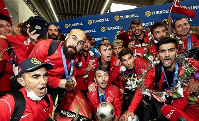 Avrupa Şampiyonu Ampute Futbol Milli Takımı Yurda Döndü