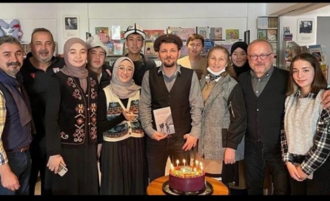Bozkırın İnsanlık Türküsü Cengiz Aytmatov Kitabı, Aytmatov'un Doğum Gününde Çıktı