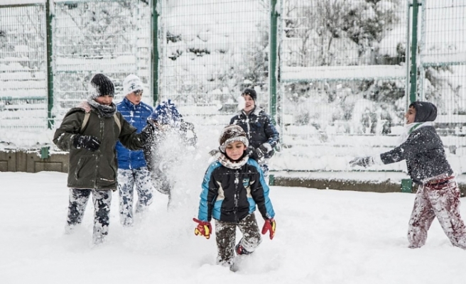 İstanbul dahil birçok ilde eğitime kar tatili