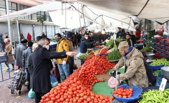 Pazarda fiyatlar uçtu: Sebze ve meyveye ramazan zammı