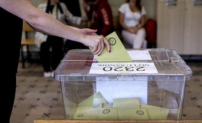 AK Parti'den erteleme iddialarına yanıt: Seçimler 14 Mayıs'a yetişir