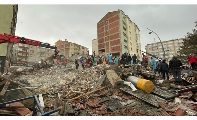 Deprem felaketinin 13. günü... AFAD'dan açıklama: Can kaybı 40 bin 642'ye yükseldi
