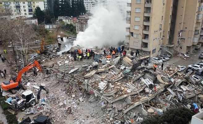 Depremlerde can kaybı 50 bin 783'e yükseldi