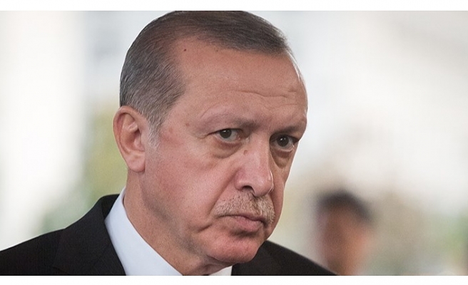Erdoğan'ın bir mitingi daha iptal edildi. Canlı yayında rahatsızlanmıştı