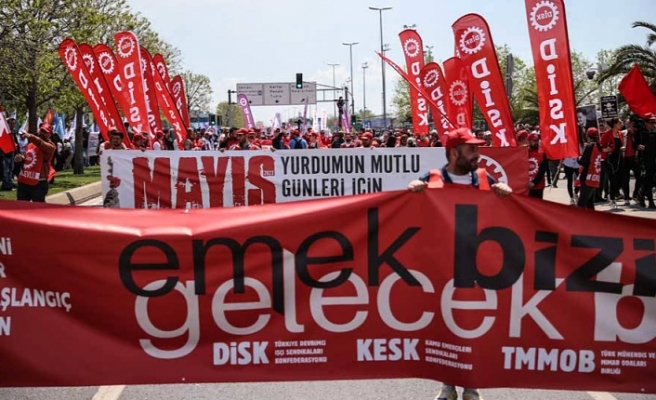 3 büyük ilde emekçiler meydanlarda: Bu, Taksim'in yasaklı olduğu son 1 Mayıs olacak