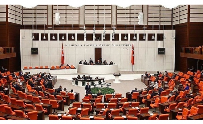 'Meclis’te Hizbullah istemiyoruz' paylaşımı yapan memur açığa alındı