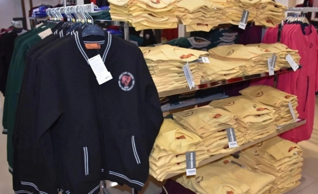 Okul açılmadan velinin cebi delindi: Okul kıyafetlerine yüzde 60 zam