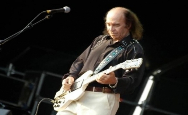Rock müziğinin efsanesi Erkin Koray 82 yaşında hayatını kaybetti