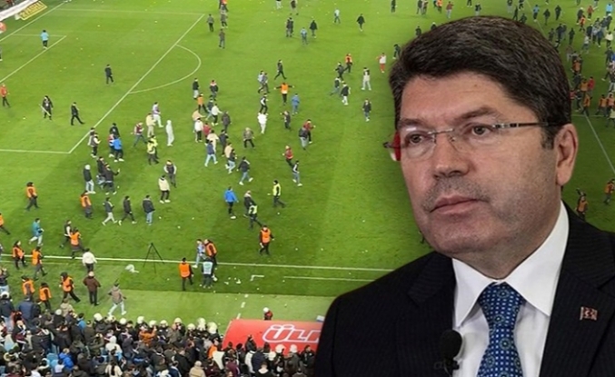 Taraftarlar futbolculara saldırmıştı: Adalet Bakanı'ndan Trabzonspor - Fenerbahçe maçı açıklaması!