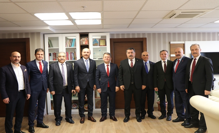 ÖSYM Başkanı Halis Aygün, Türk Eğitim-Sen Genel Merkezini Ziyaret Etti