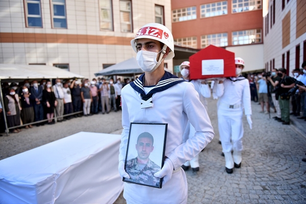 Mersin'de Şehit Olan 4 Asker İçin Tören